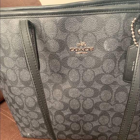 Coach Black Signature Zip Tote Bag - Picture 2 of 7